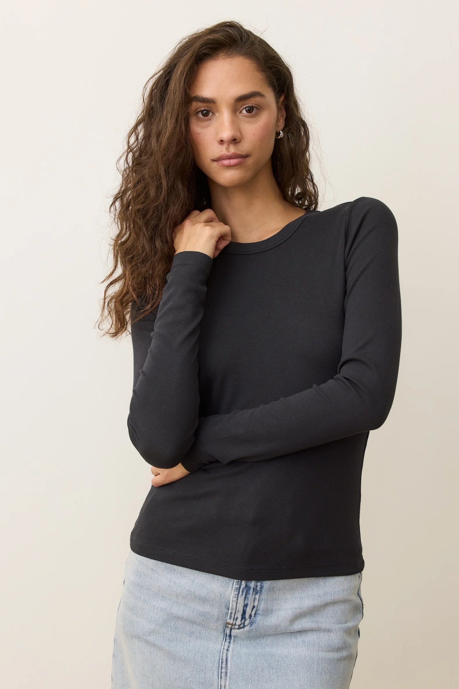 Fresh Studio Easy Wardrobe Long Sleeve Tee - Image 2